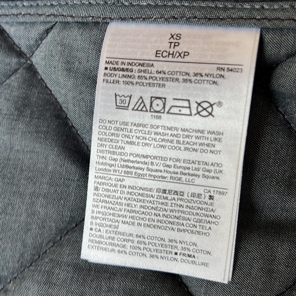 NWOT Gap quilted jacket size Extra Small - Picture 5 of 6